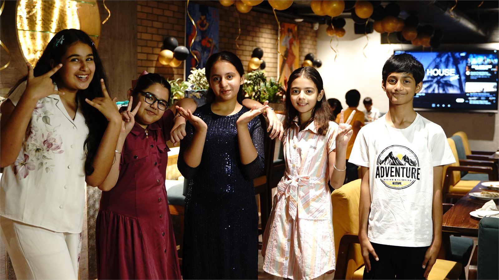 Children celebrating a birthday at Nineteenth May